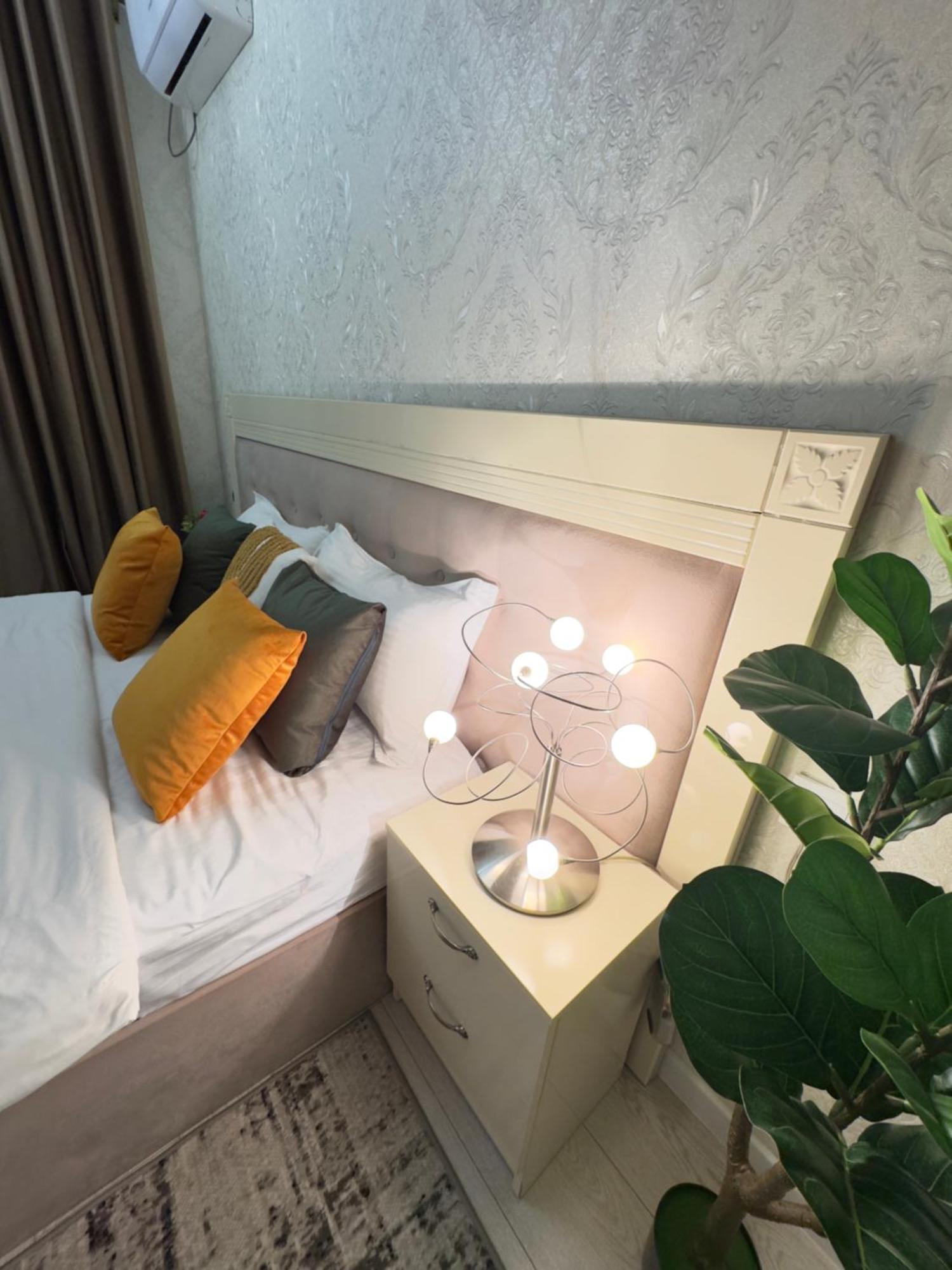 Your Home Away From Home 213 Almaty Esterno foto