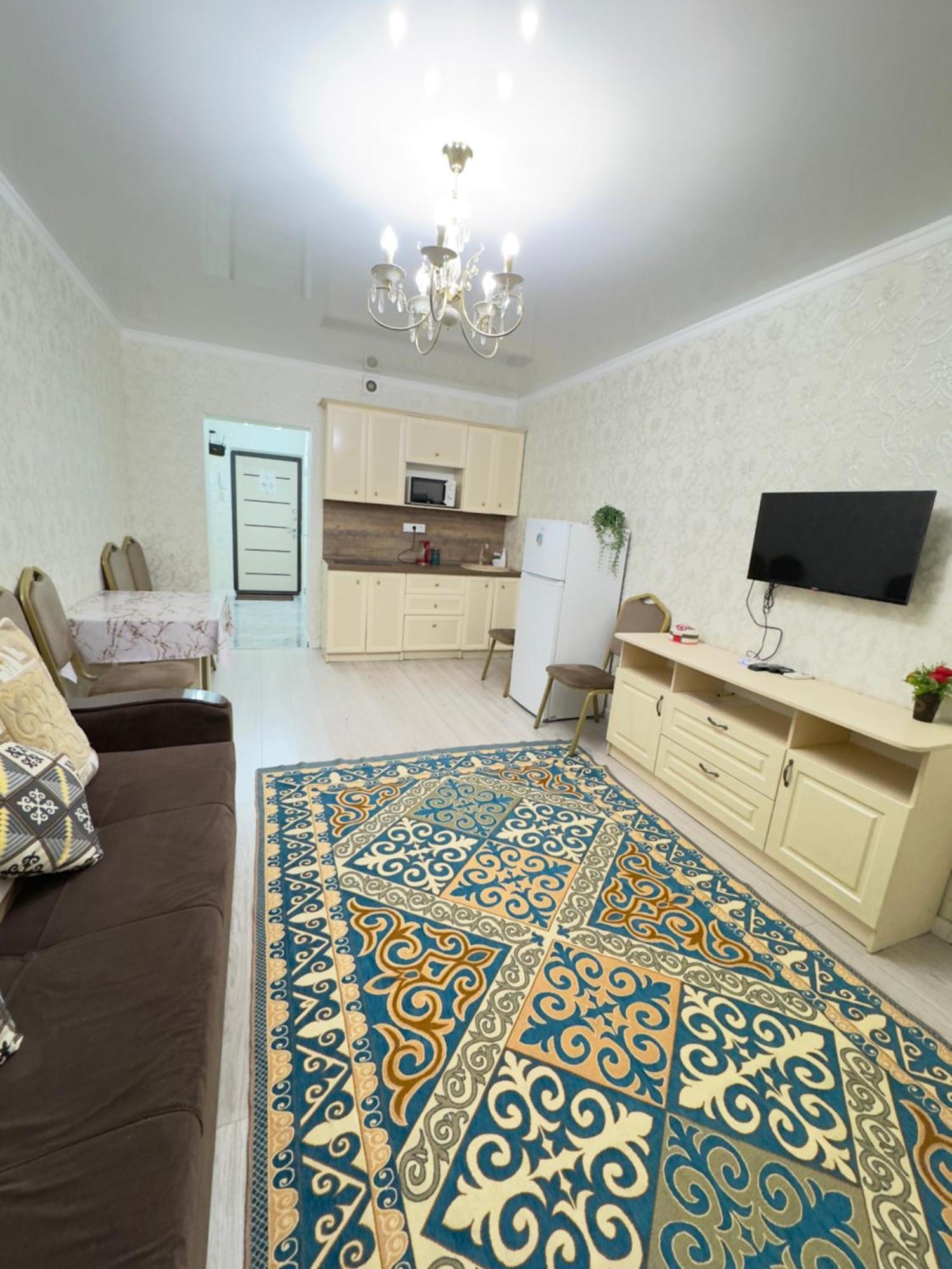 Your Home Away From Home 213 Almaty Esterno foto